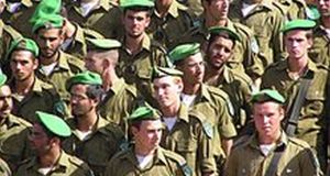 IDF Cadet Can’t Believe Everyone Wore Same Outfit To Basic Training